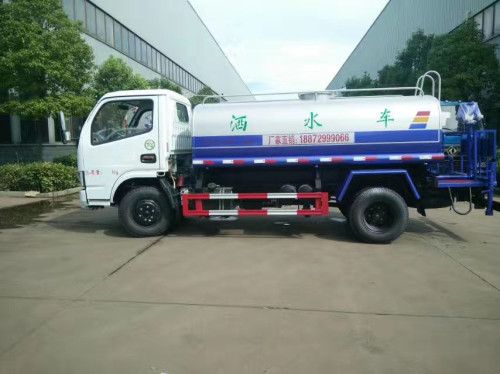 灑水車(chē) 灑水車(chē)