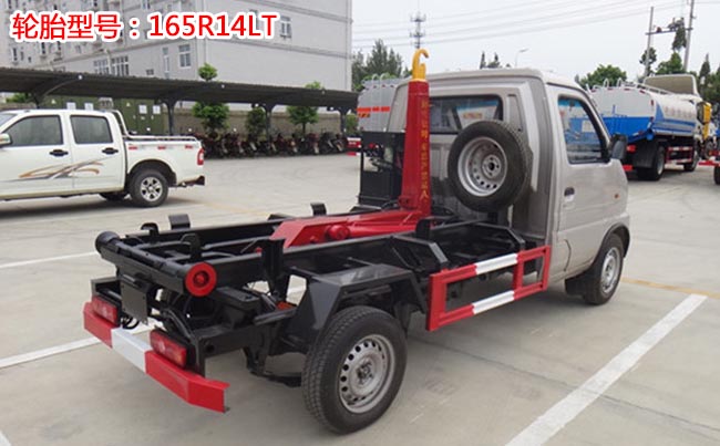 �P�R��늄�3������ʽ����܇-3������ʽ����܇