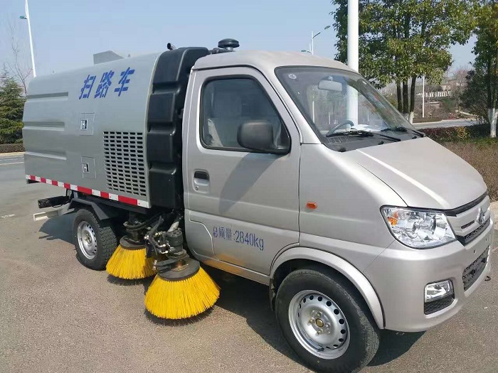 �L(zh��ng)��С�͵�·��·܇-С�͒�·܇