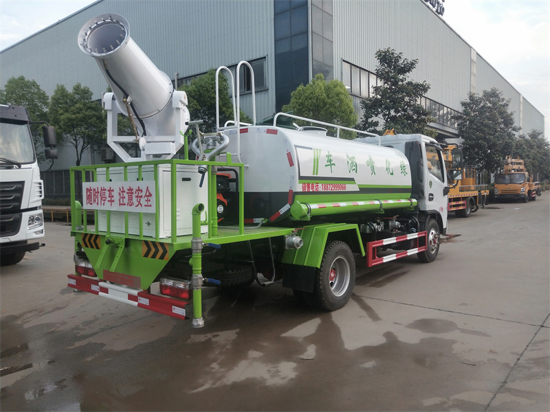 東風(fēng)多利卡抑塵車 東風(fēng)多利卡抑塵車