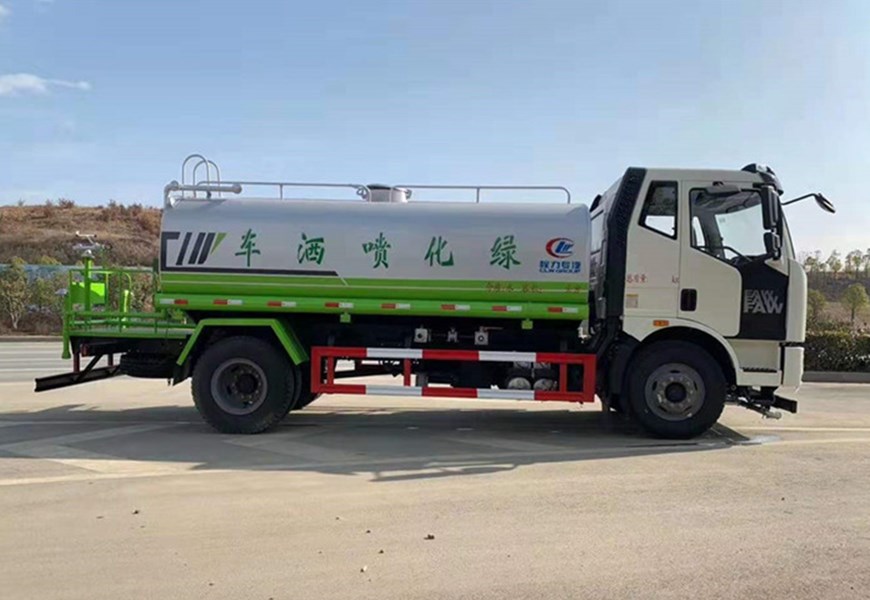 ���13����ˮ܇�ȷ�չʾ�D