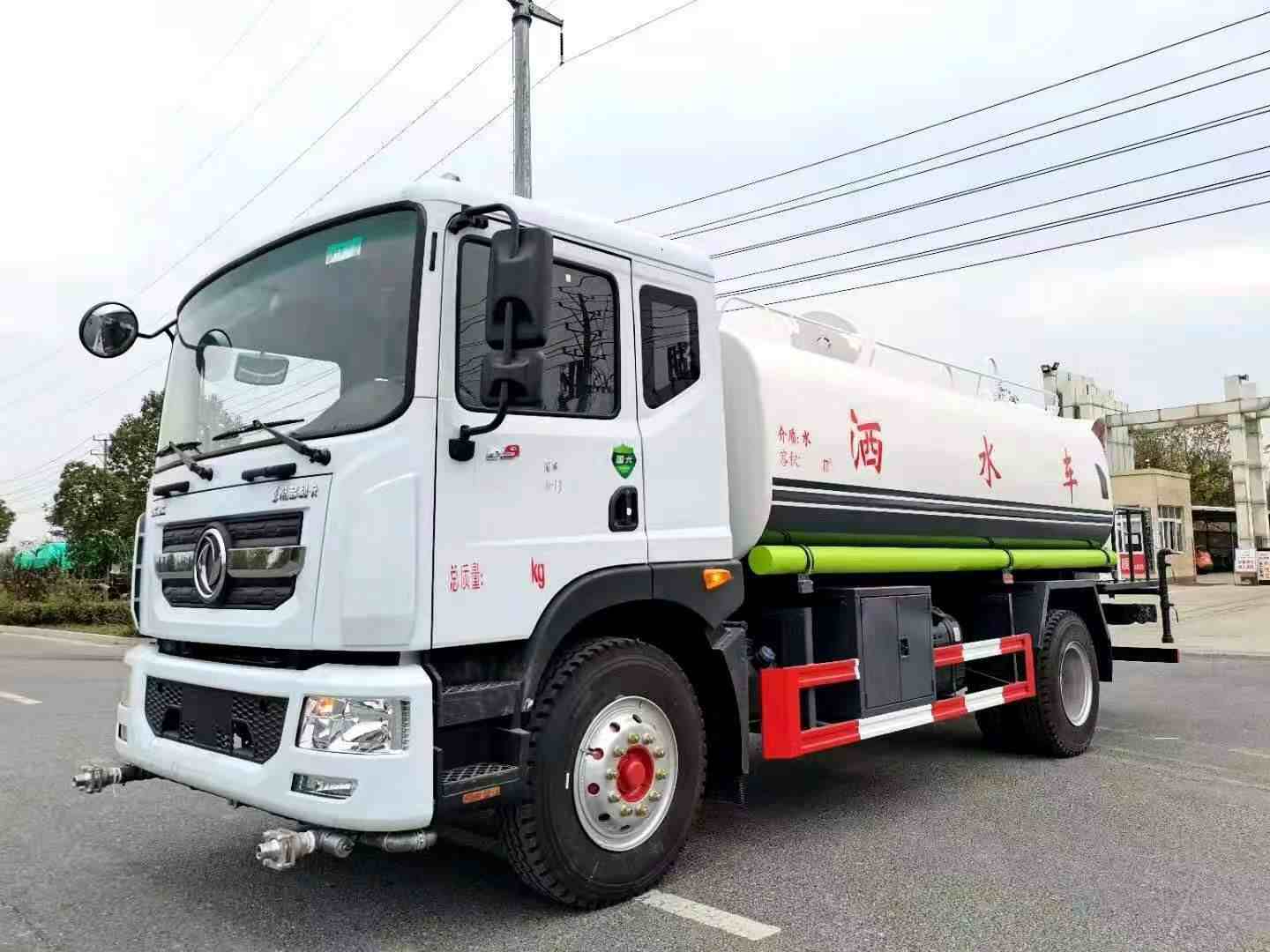 東風全系灑水車的配置詳情和參考價格