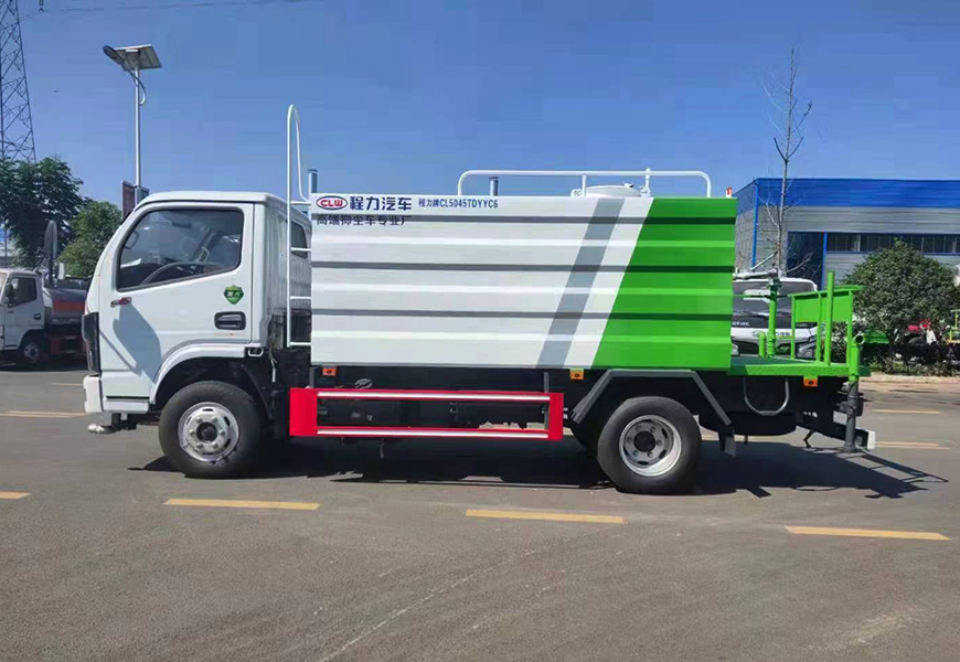 東風(fēng)福瑞卡抑塵灑水車